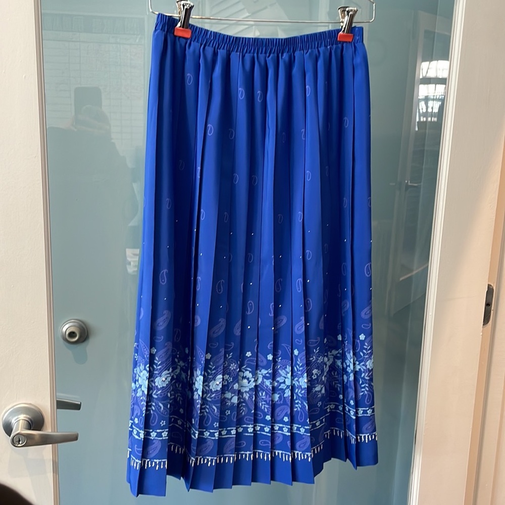 Leslie Fay Pleated Skirt vintage